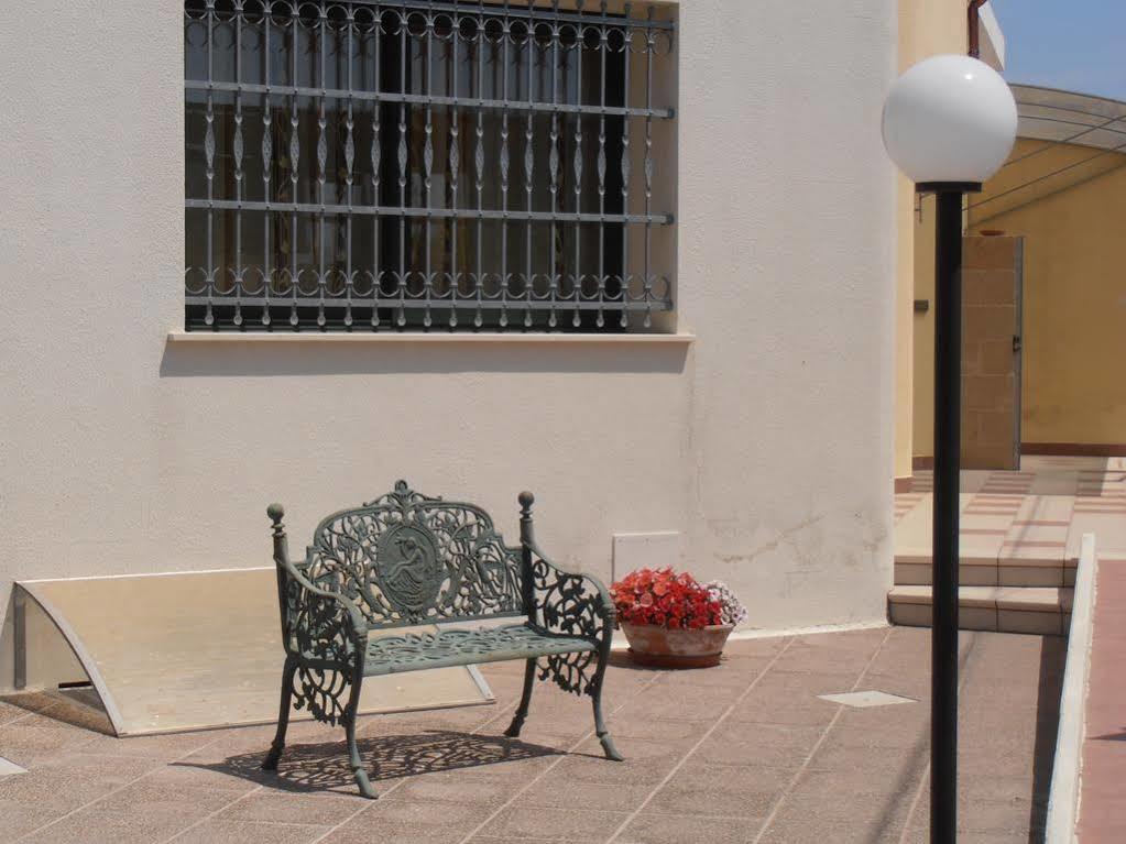 Casa Del Sole Relax Room Castrignano del Capo Εξωτερικό φωτογραφία